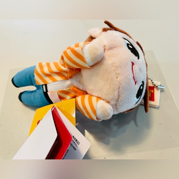 Tinytan Tinymart Nesoberi Keychain Plushie

BTS Official Merchandise - Picture 4 of 5